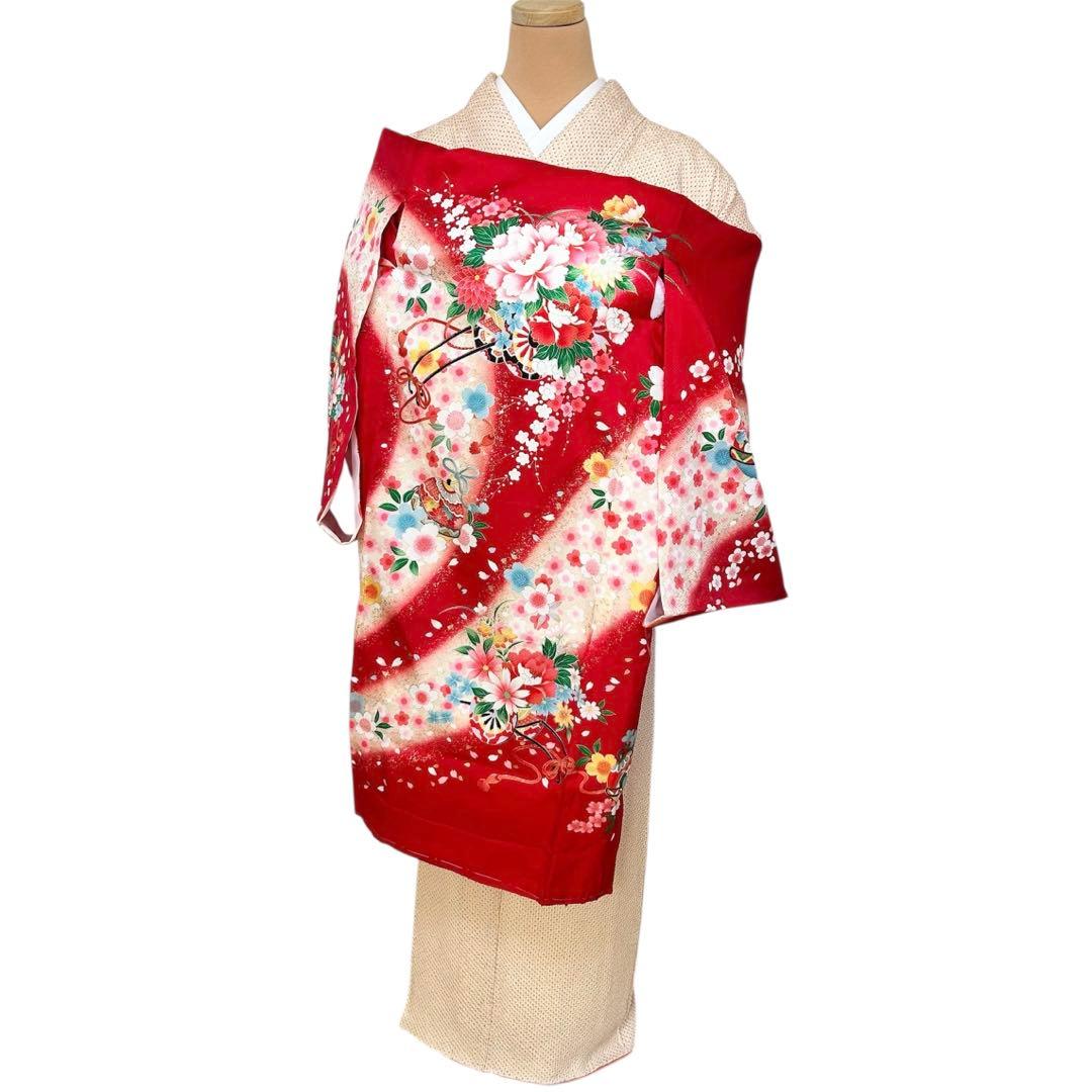 着物　お宮参り　産着　祝着　赤　花車　鈴　四季草花　女の子　襦袢付き