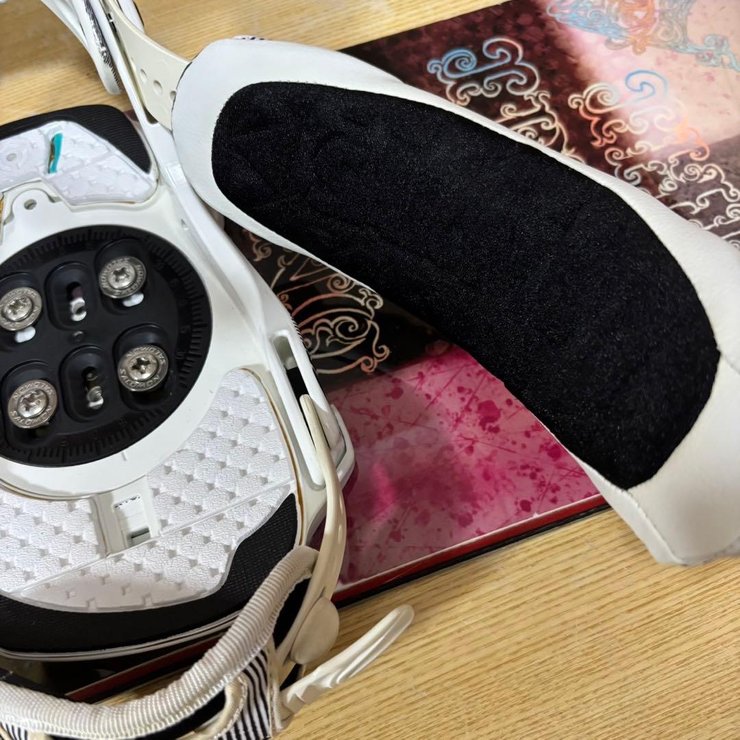 サブリナ　サロモン　レディース　スノーボード 2点セット 145cm かわいい