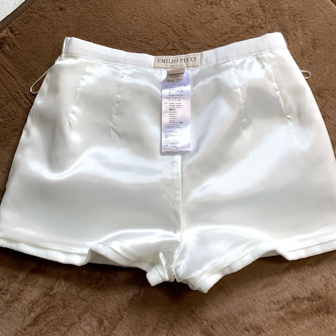 エミリオプッチ　ショートパンツ　白　総柄リボン　コットン　38 イタリヤ製