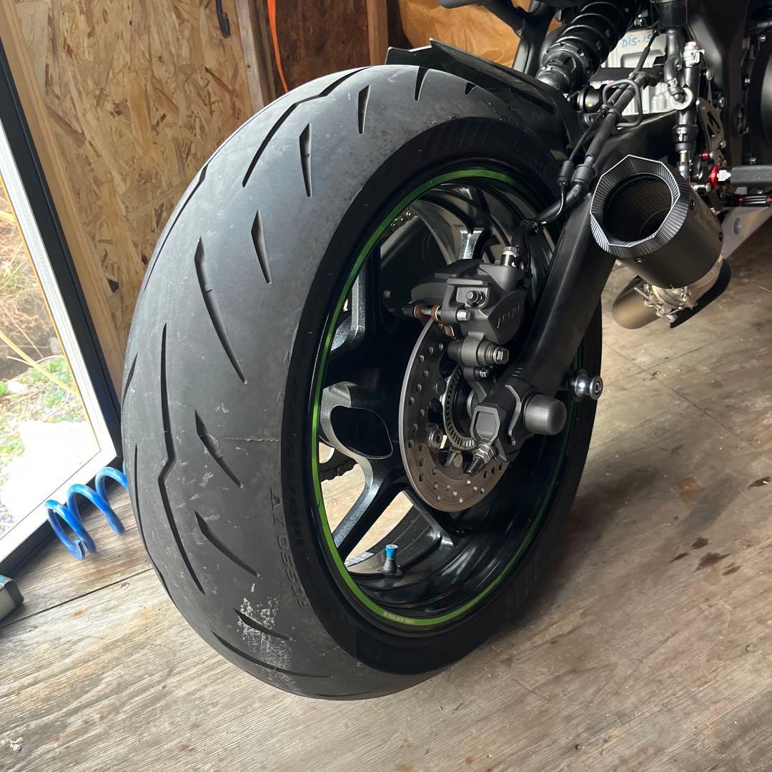 Kawasaki zx4r 5.5j×17 180\55-17バイクホイール