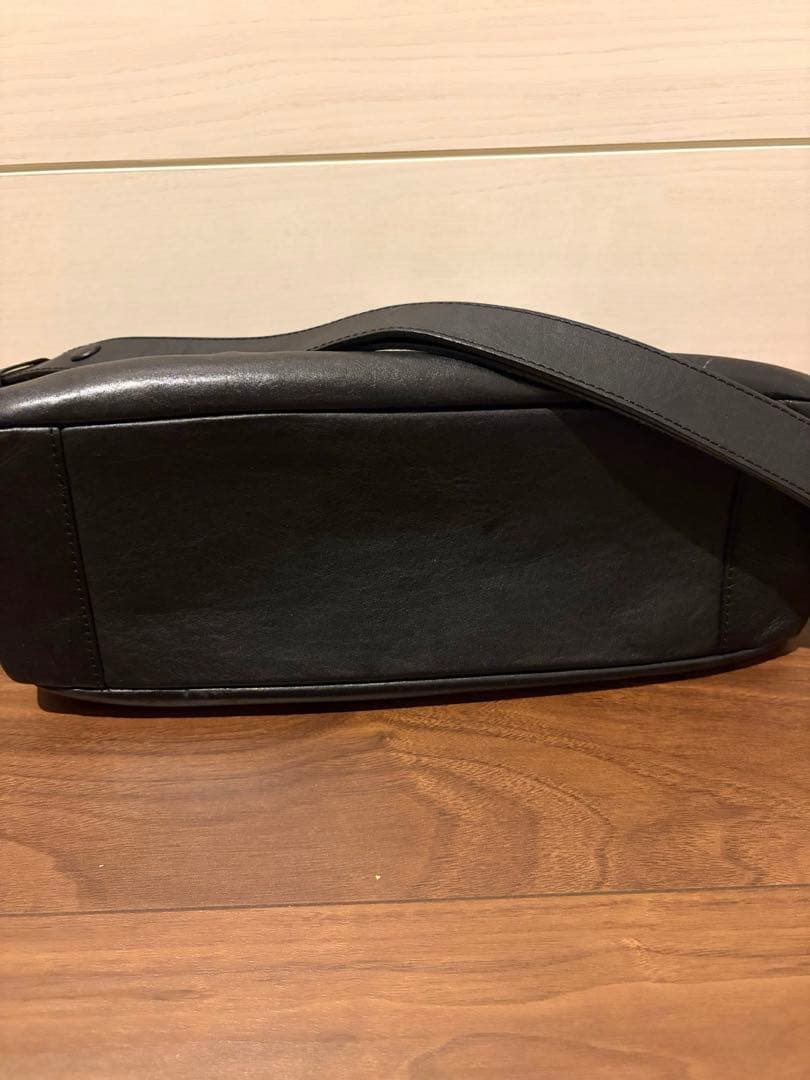 soutiencollar おかかえバッグ マドリガル