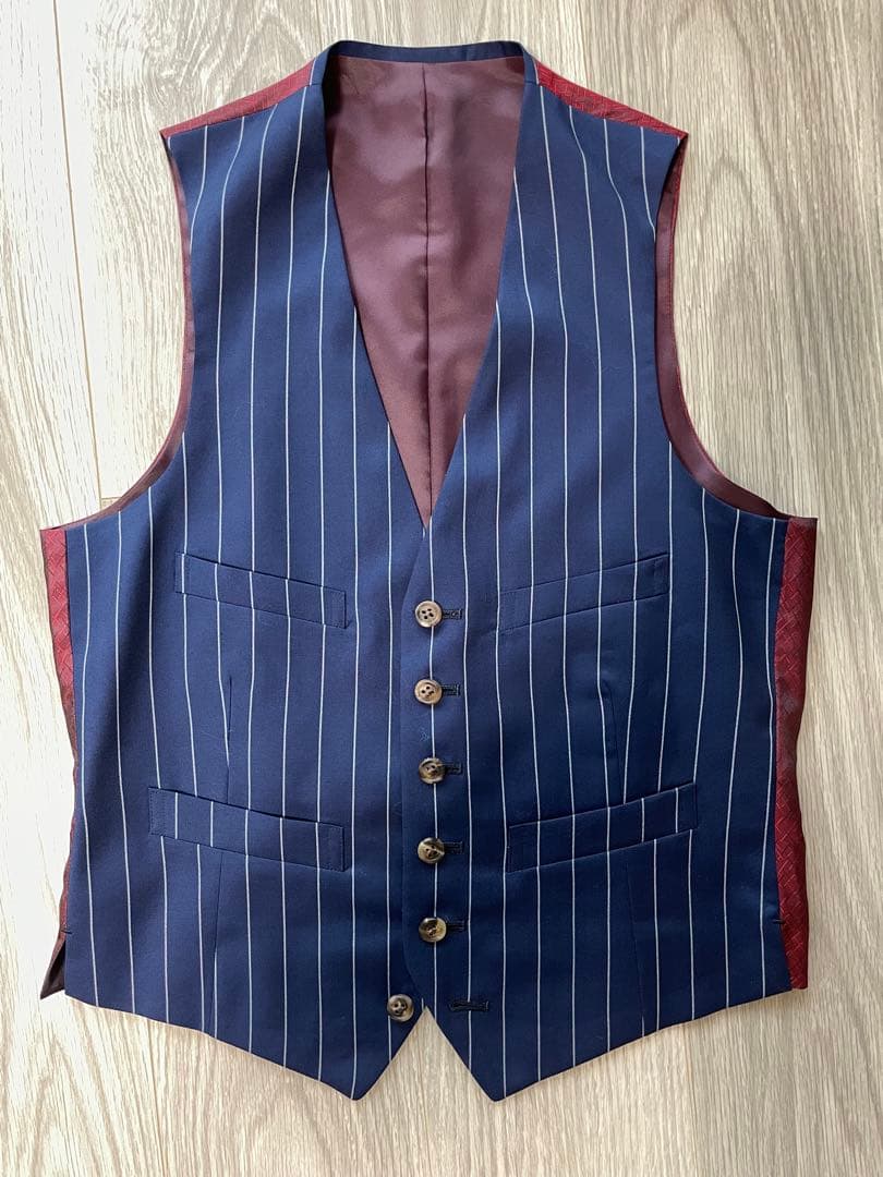 メンズスーツ 4点セット 定価30万以上 3P