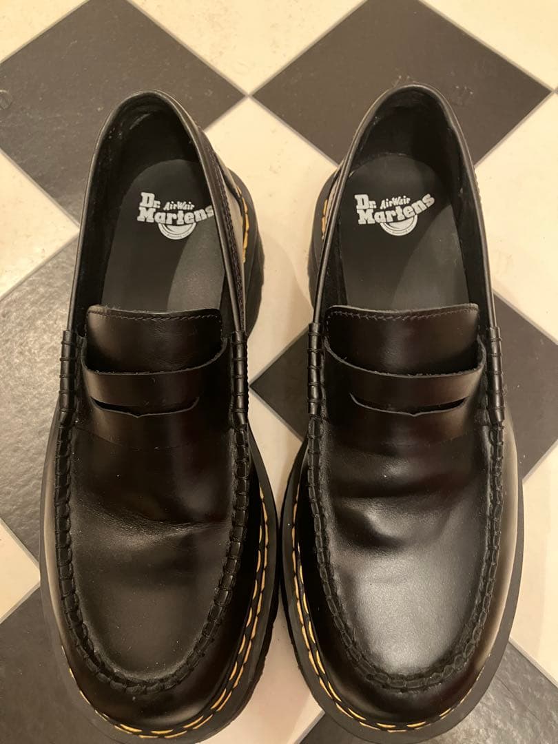 Dr. Martens 厚底ローファー ブラック