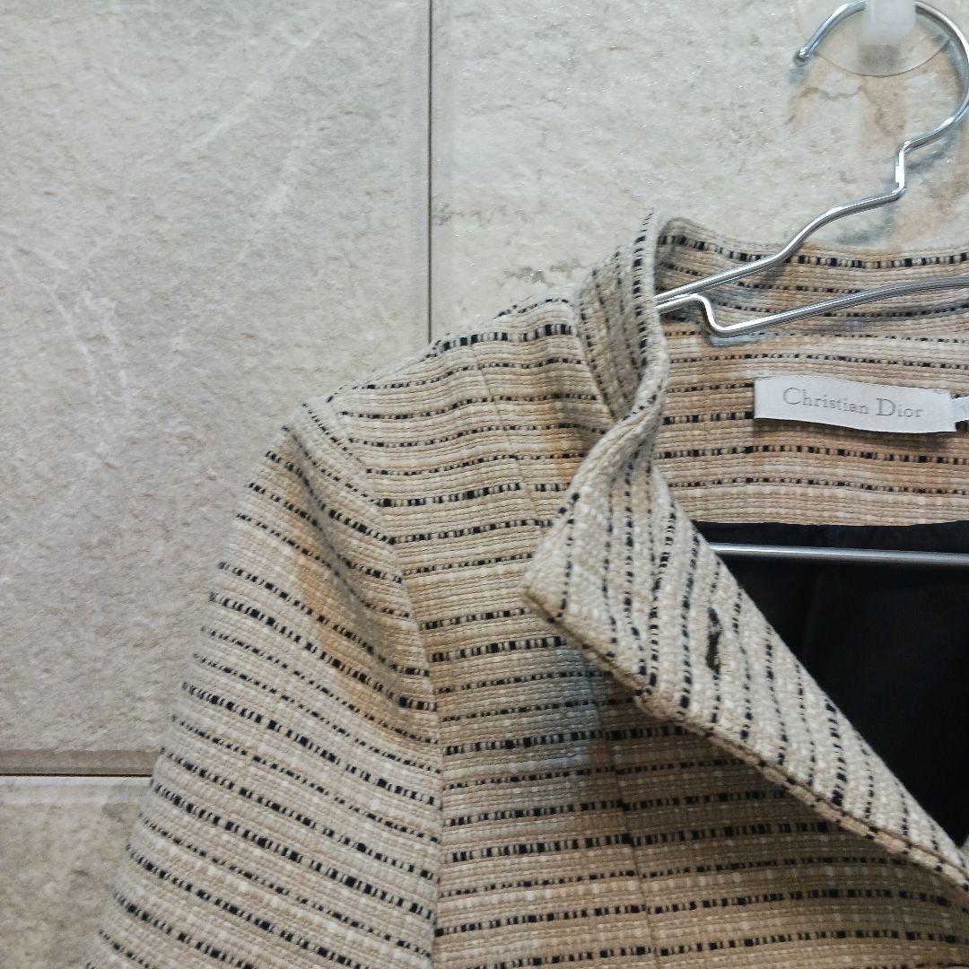 【未使用に近い】クリスチャンディオール ベージュペプラムコート 140