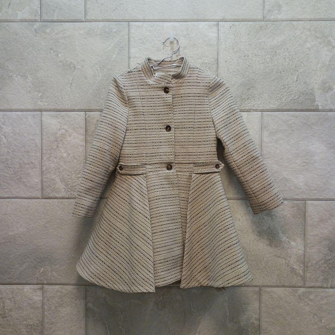 【未使用に近い】クリスチャンディオール ベージュペプラムコート 140