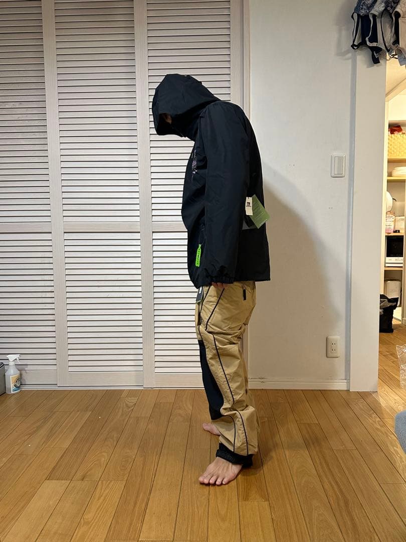 クイックシルバー上下セット　上下Ｌ　定価56100円