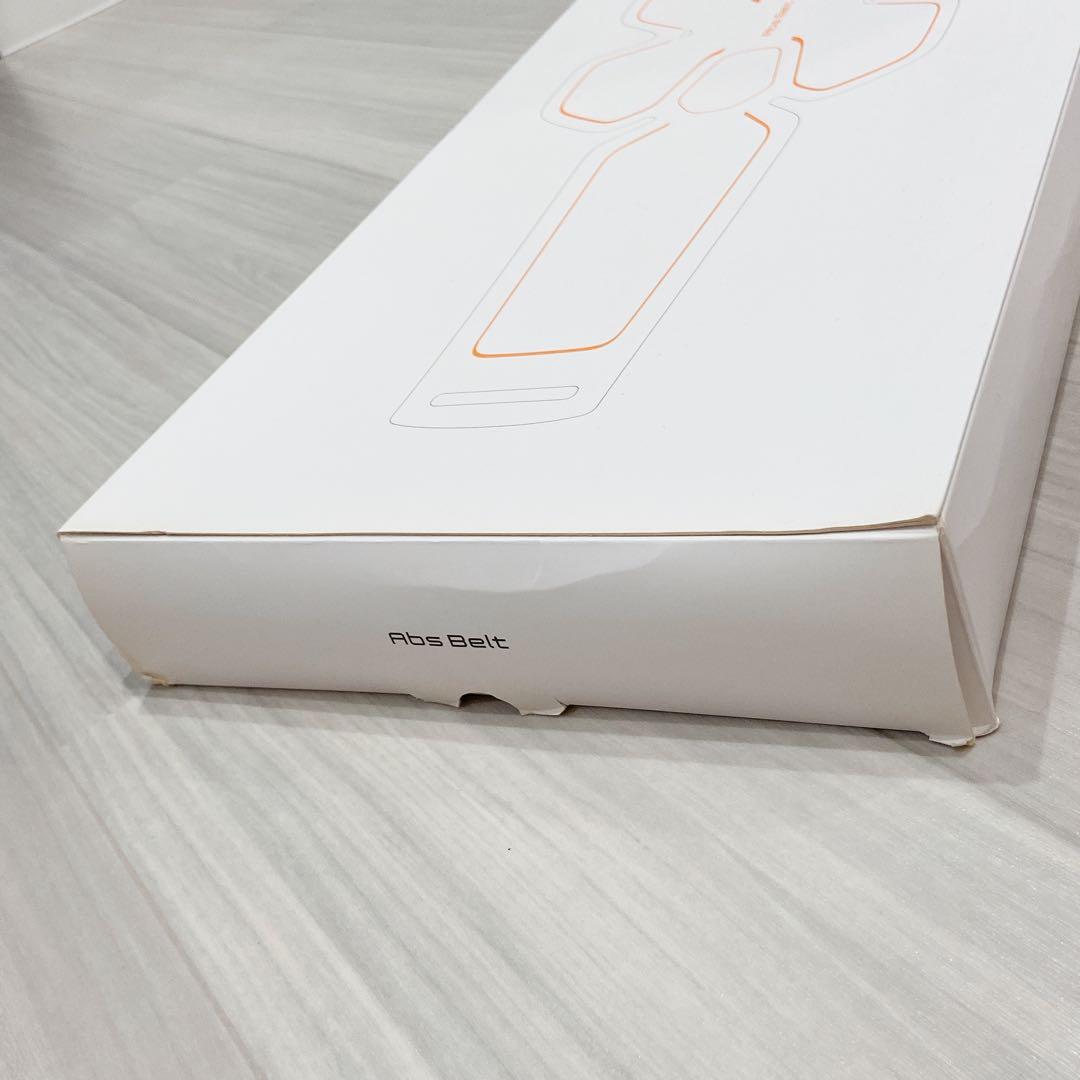 SIX PAD アブズベルト 本体 (腹周り用)