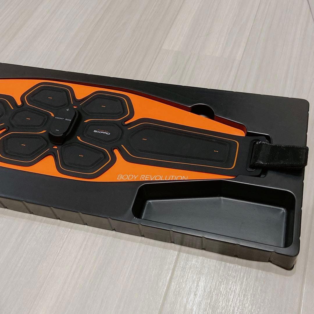 SIX PAD アブズベルト 本体 (腹周り用)
