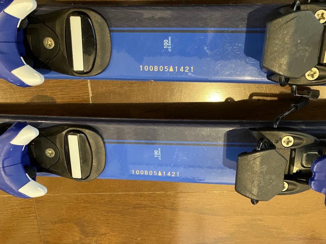 子供用スキー3点セット　スキー板100 スキーブーツ21-22 スキーセット