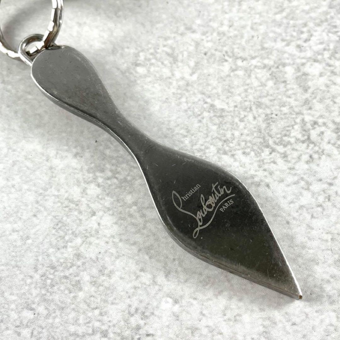 【極美品】クリスチャンルブタン キーリング レッドソール ロゴ金具 赤