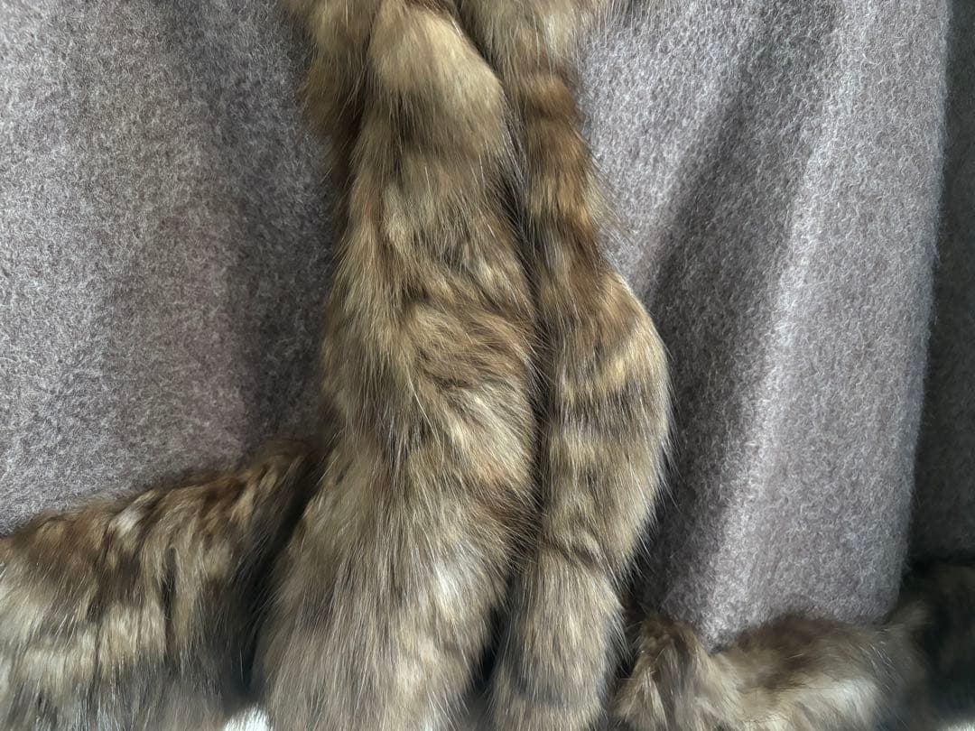 Faviora MOONBAT カシミヤ　ケープ　リアルファー　ファビオラ　最終