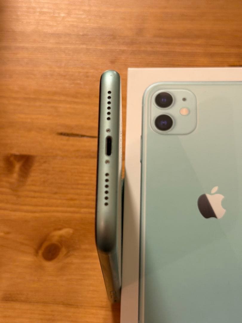 Apple iPhone 11 ミントグリーン 本体