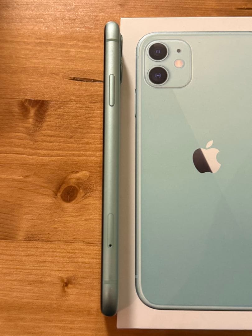 Apple iPhone 11 ミントグリーン 本体