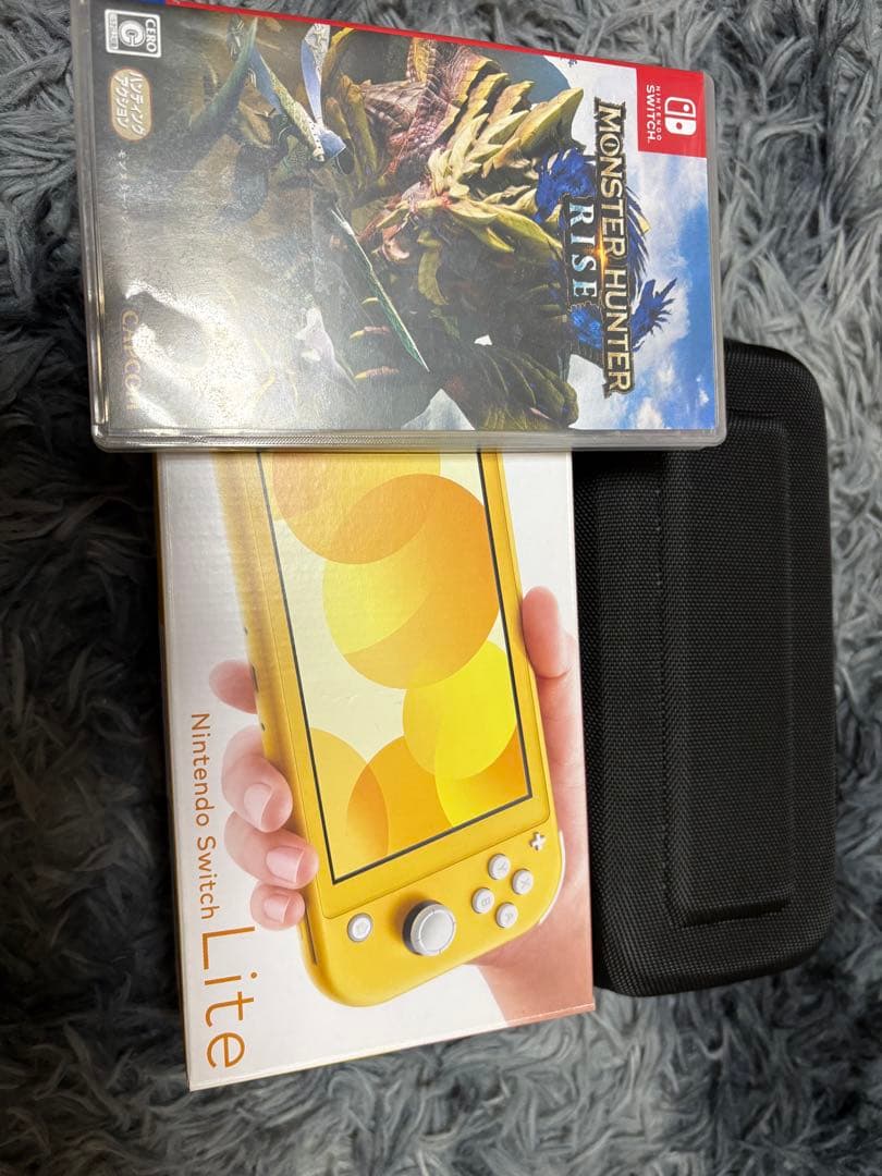 Nintendo Switch Lite イエロー 本体 + ハードケース