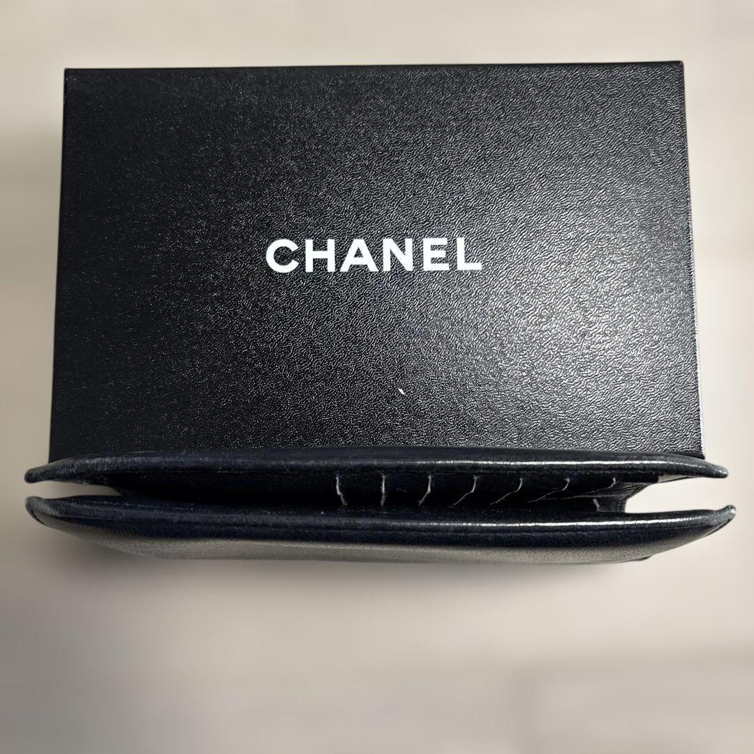 【CHANEL】カメリア 二つ折り長財布 レザー ブラック（シャネル）