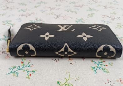 ［良品］ M80481 長財布