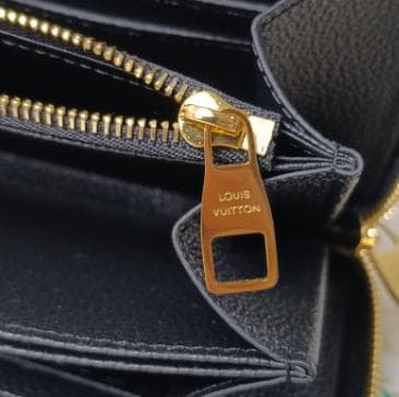 ［良品］ M80481 長財布