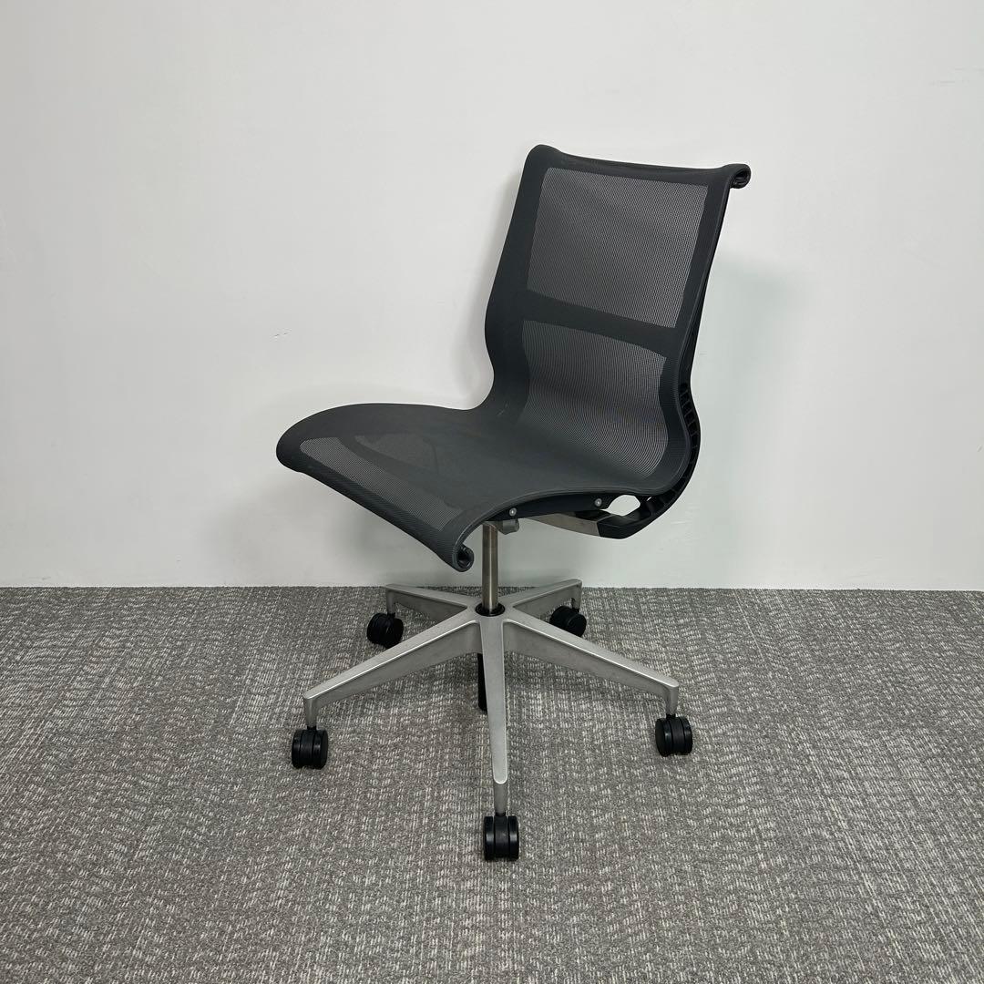 Herman millerハーマンミラーSetu（セトゥ）チェア: