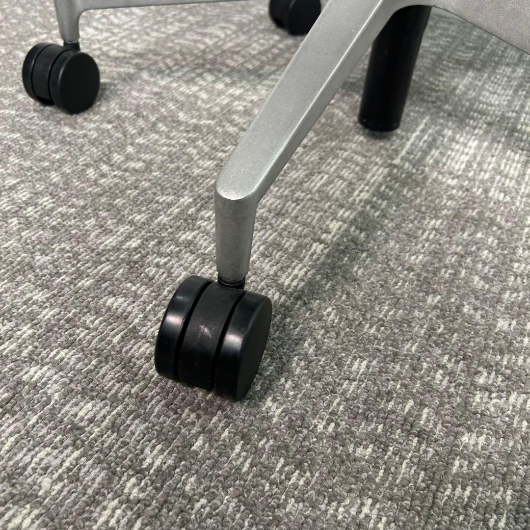 Herman millerハーマンミラーSetu（セトゥ）チェア: