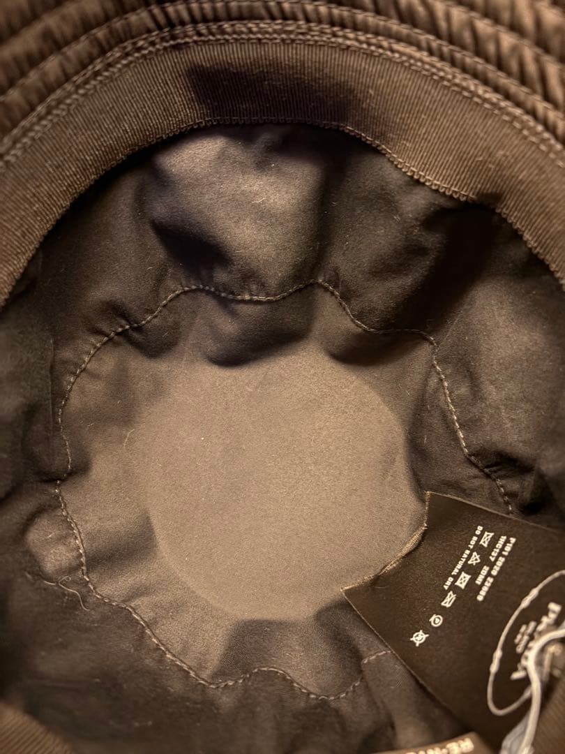 PRADA ブラック バケットハット Sサイズ