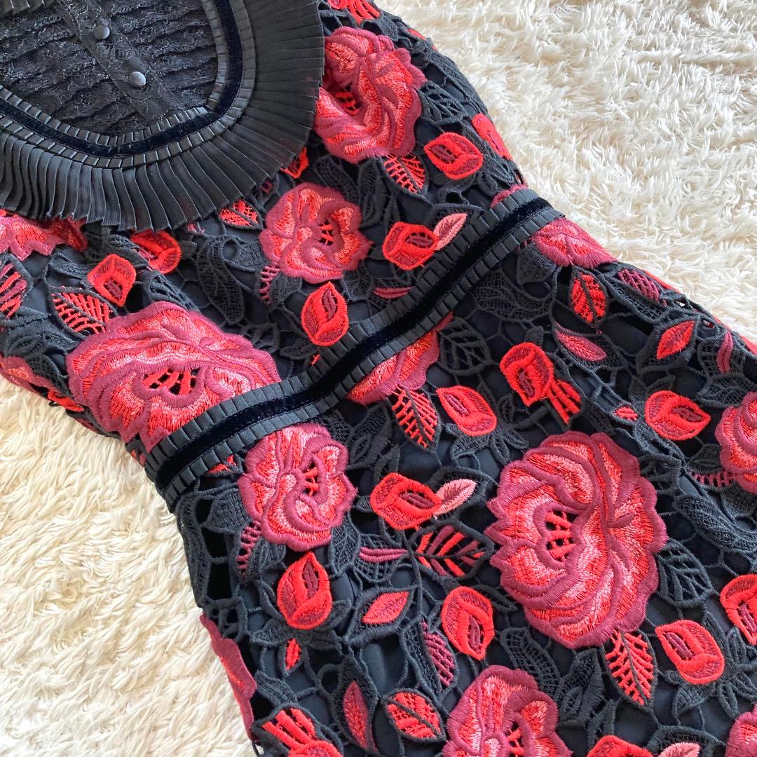 【美品/雑誌掲載】アリスアンドオリビア バラ刺繍 花柄 レース ロングワンピース