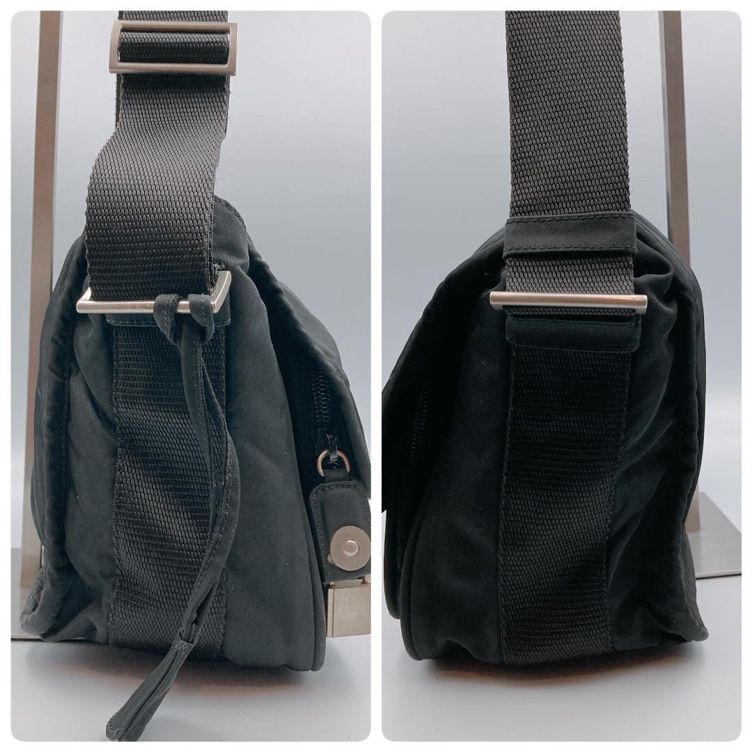 PRADA プラダ ショルダーバッグ フラップ ロゴ　ブラック カメラバッグ