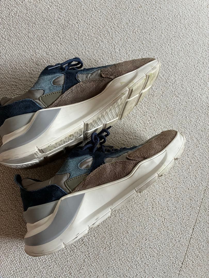 D.A.T.E.✕金子綾さん　コラボ スニーカー　EU38