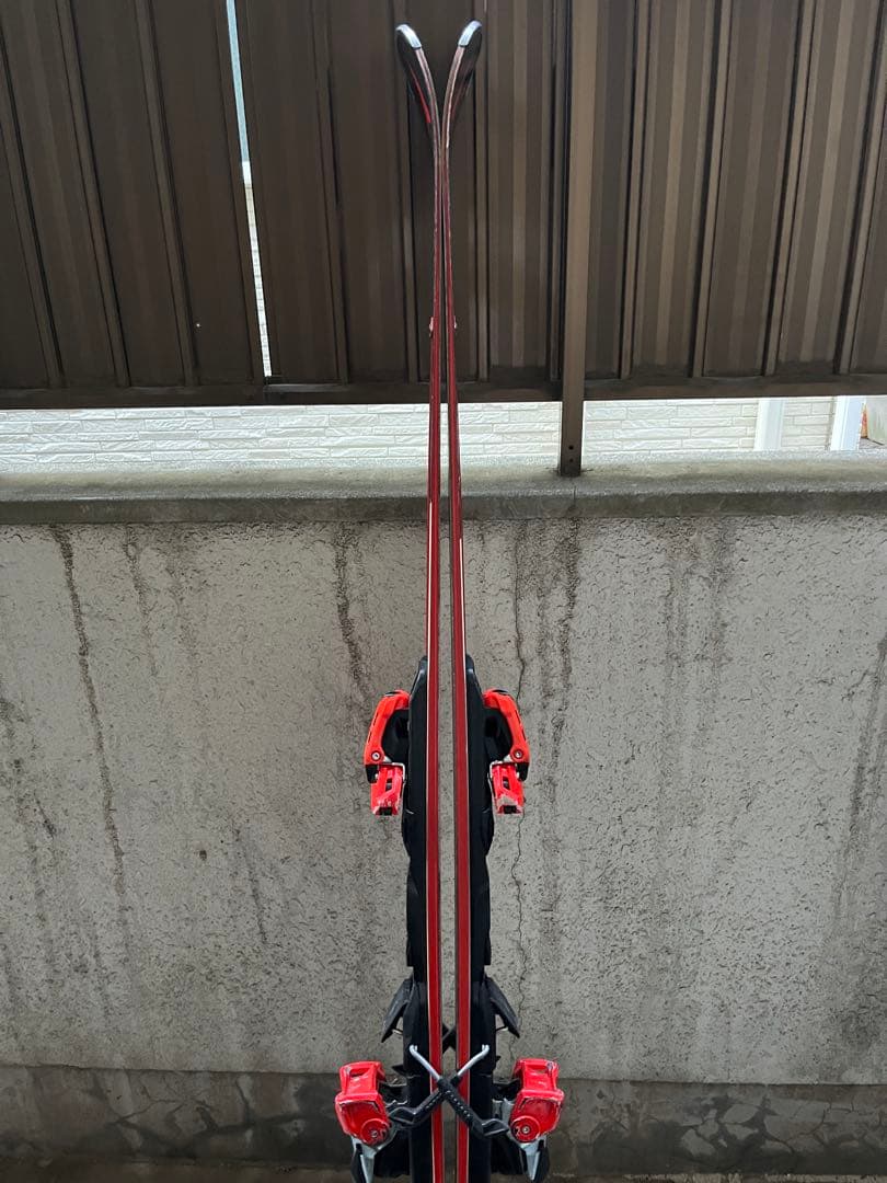Atomic Redster S8i スキー板　160