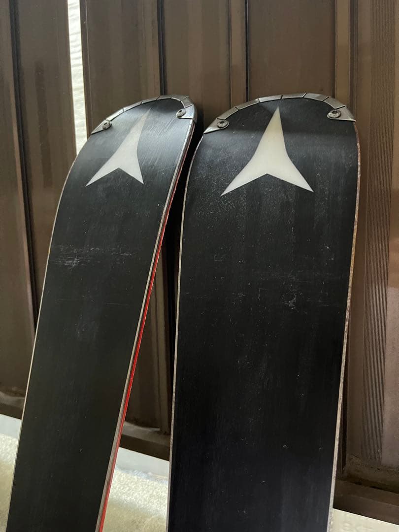 Atomic Redster S8i スキー板　160