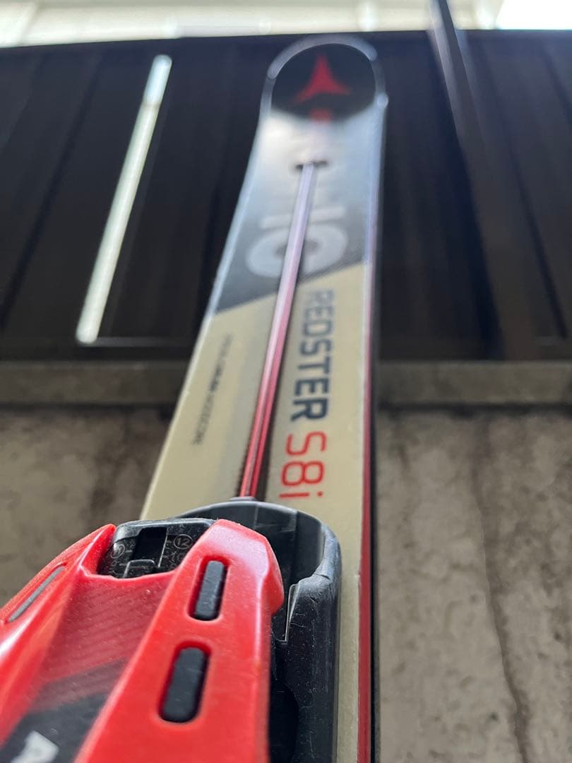 Atomic Redster S8i スキー板　160