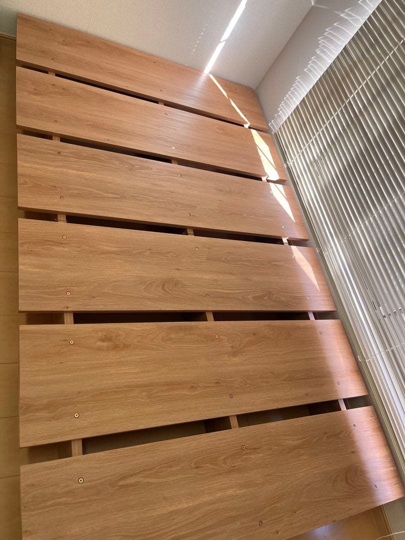 【しゅう】大阪　LOWYA 木目調ローベッド シャビーナチュラル　シングル