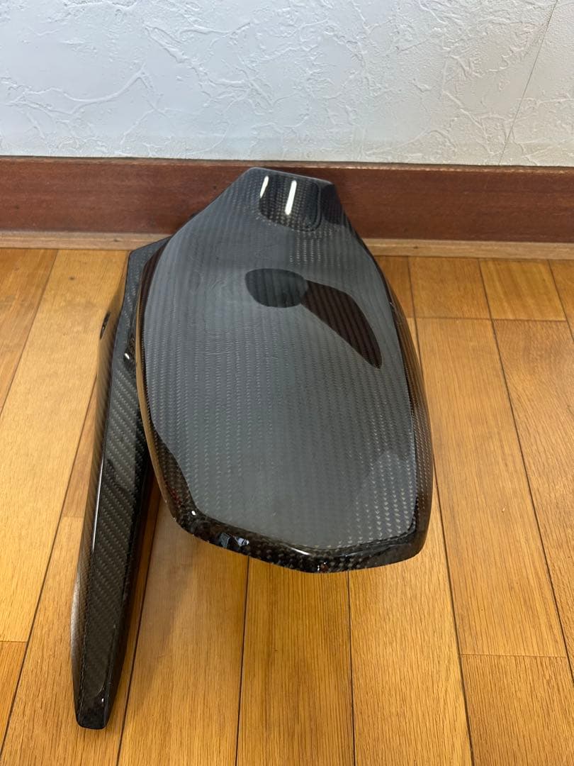Yzf-r7マジカルレーシングリアフェンダー（綾織りカーボン製）