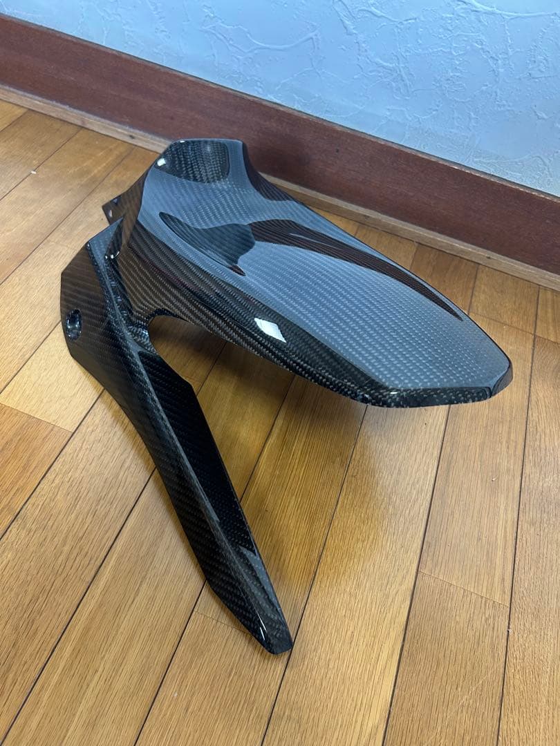 Yzf-r7マジカルレーシングリアフェンダー（綾織りカーボン製）