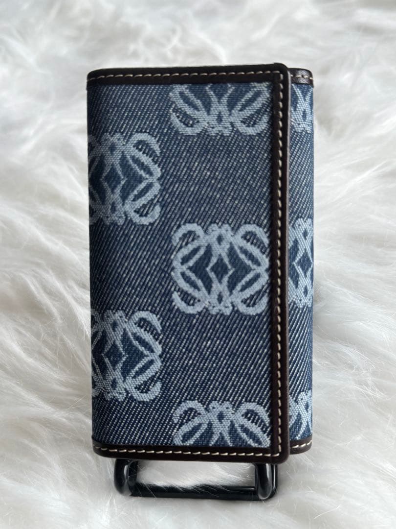 ロエベ　LOEWE 6連キーケース　アナグラム