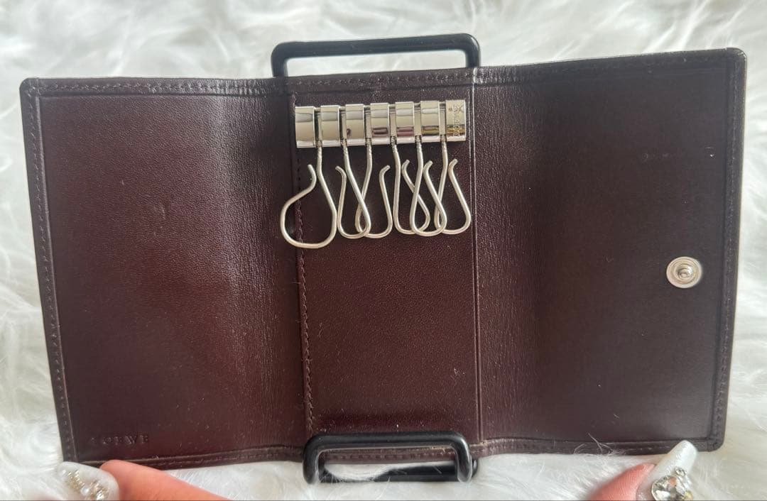 ロエベ　LOEWE 6連キーケース　アナグラム