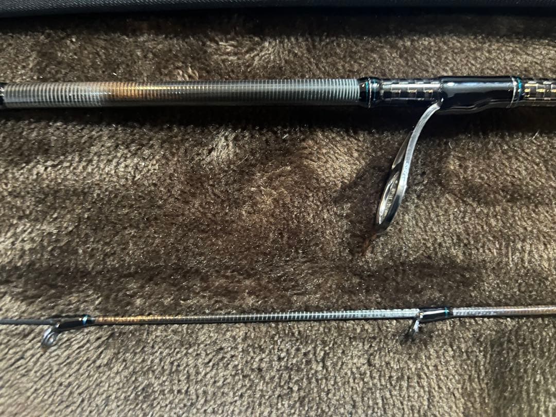 【値下中】ダイワ エメラルダス STOIST AGS 76MMH-SMT