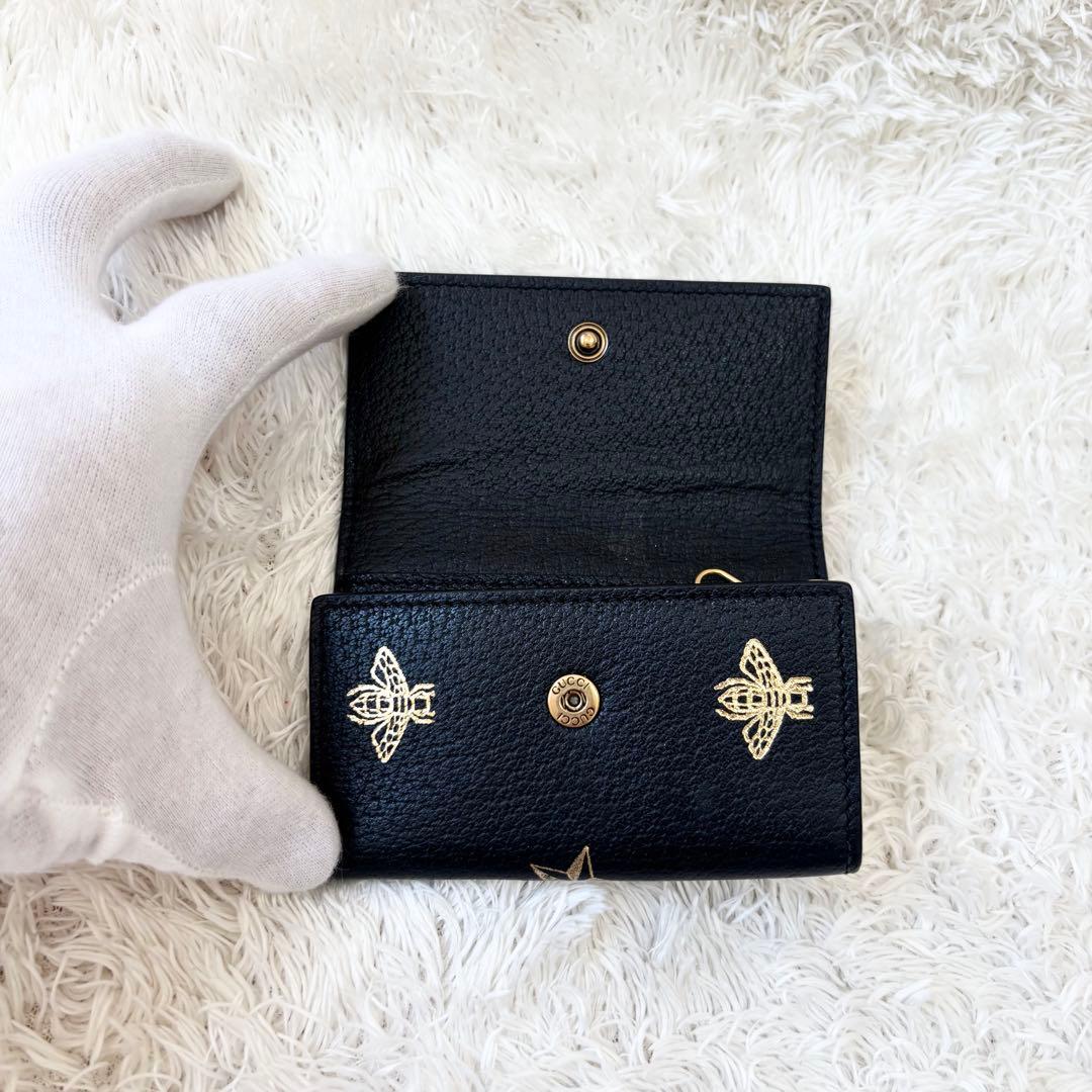 美品 グッチ 6連キーケース アニマリエ ビー 蜂 スター 星 レザー 黒