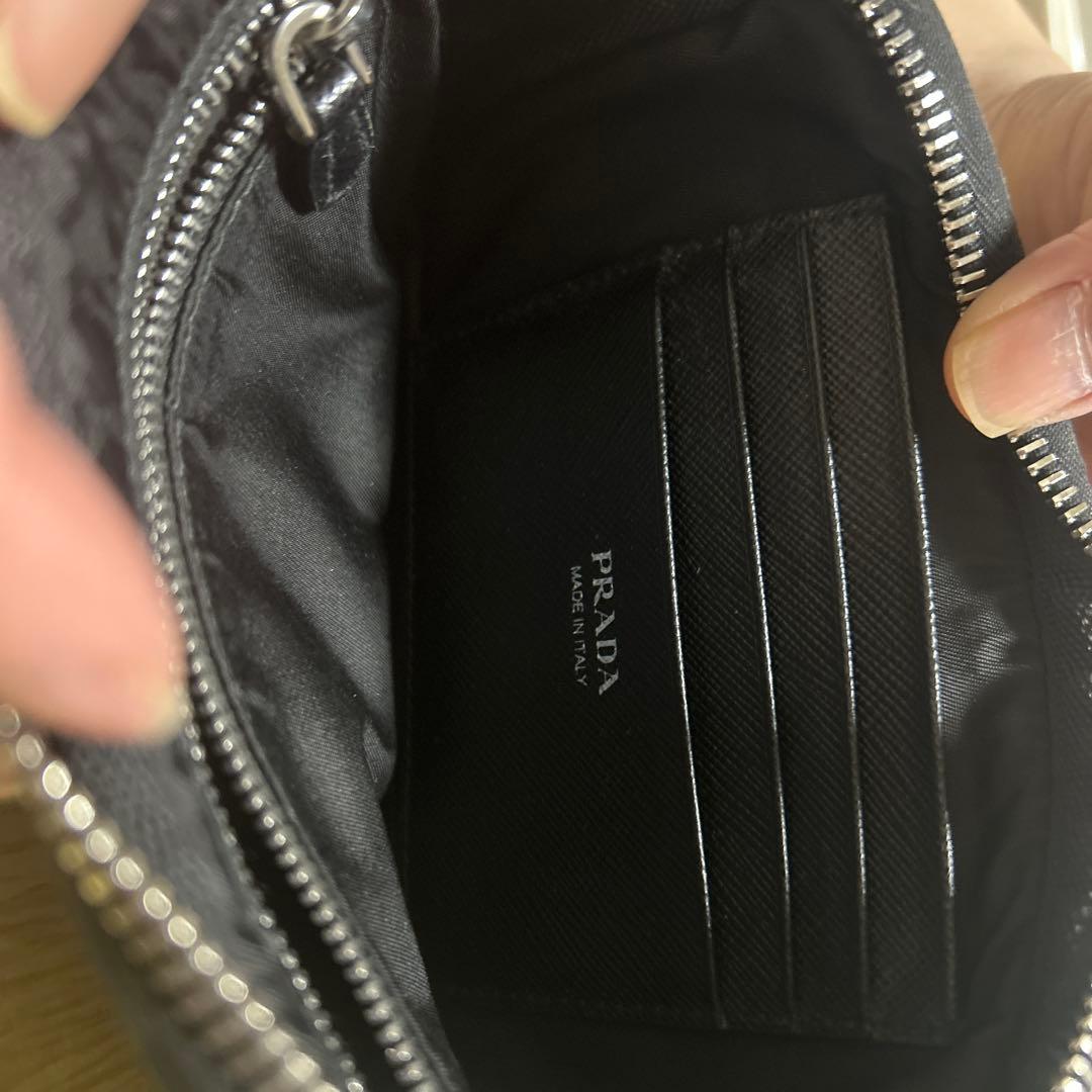 PRADA RE-NYLON ブラック 長財布