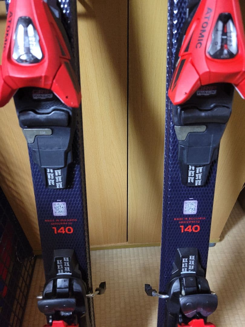 スキー　ATOMIC　140