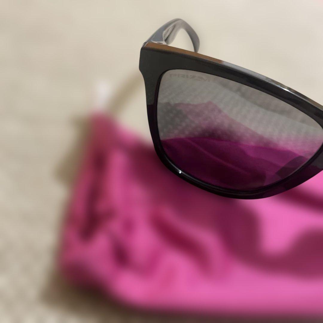 OAKLEY ブラック レンズ サングラス