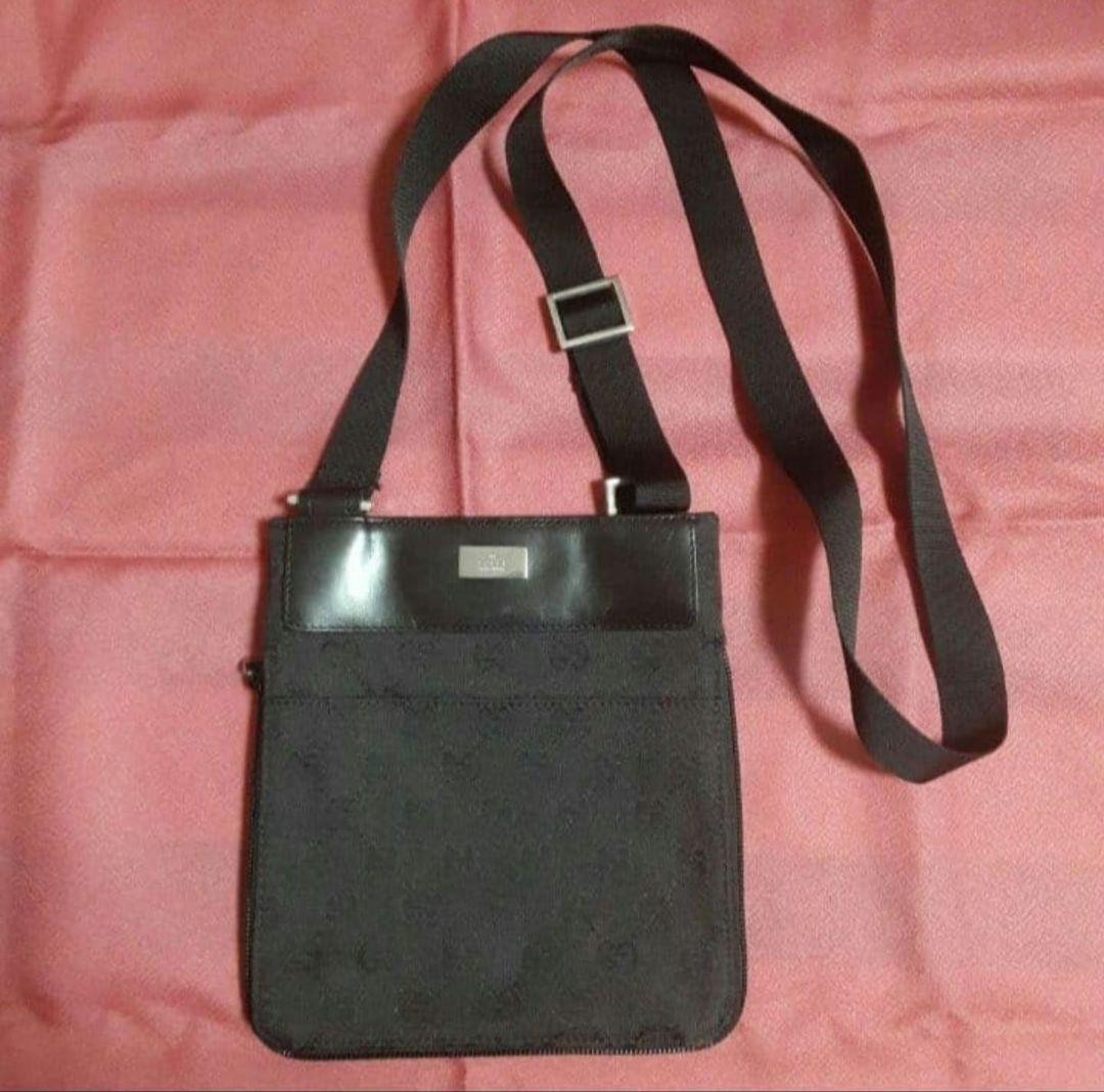 タ*マ様 【未使用美品】Gucci ブラック ショルダーバッグ