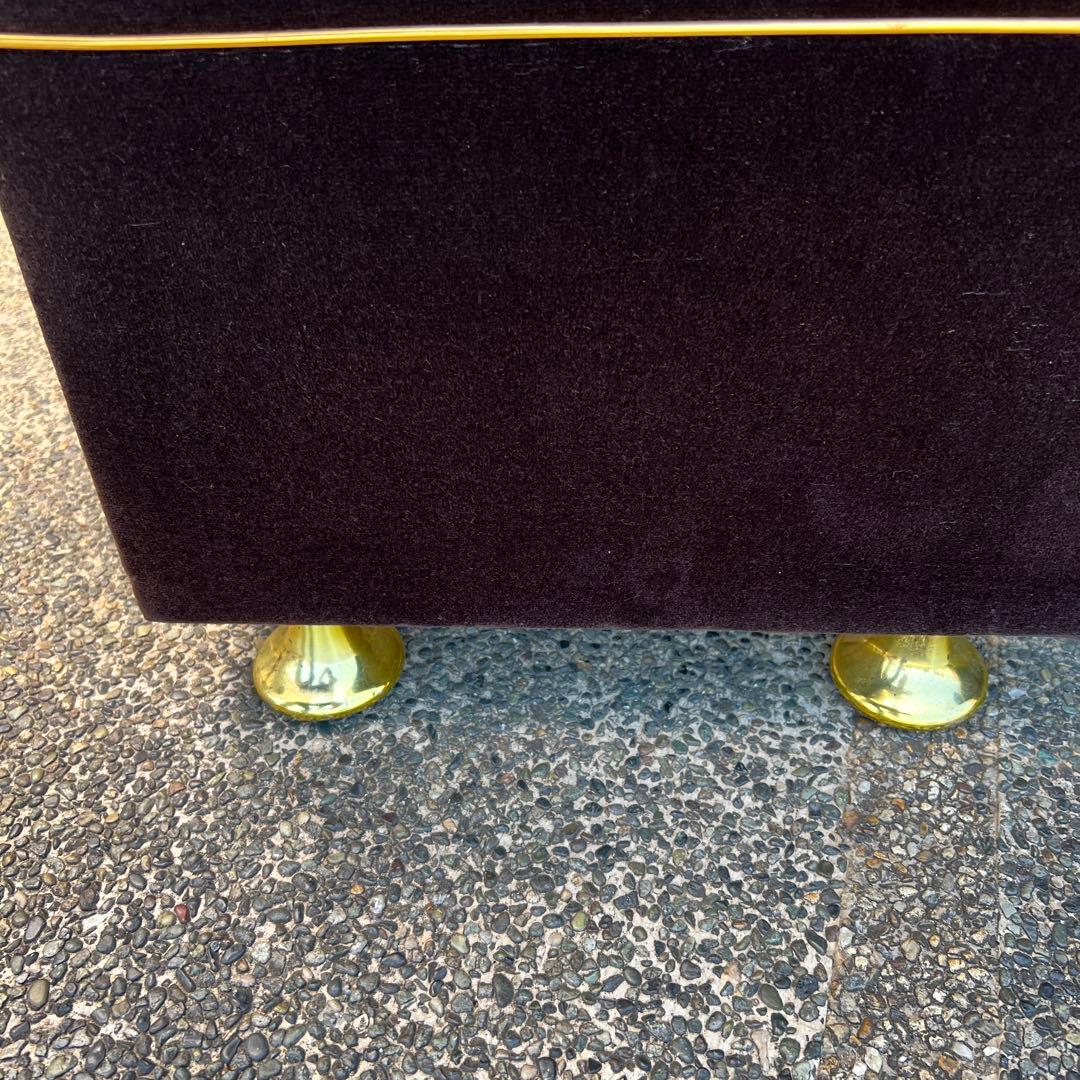 1人掛けソファー　オットマン付　クラブ風　ホテルラウンジ　昭和レトロ