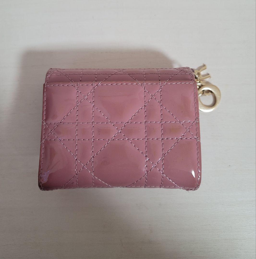 Dior ロータス ウォレット カナージュ パテントカーフスキン財布　ピンク