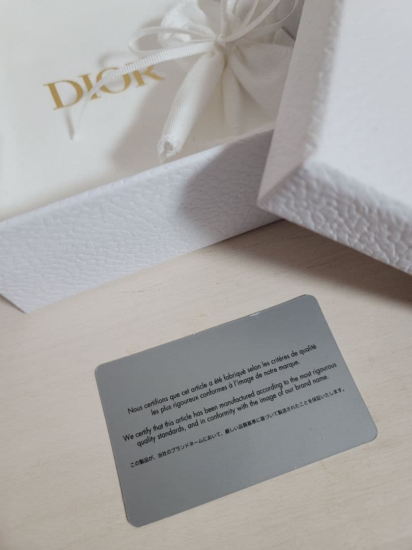 Dior ロータス ウォレット カナージュ パテントカーフスキン財布　ピンク