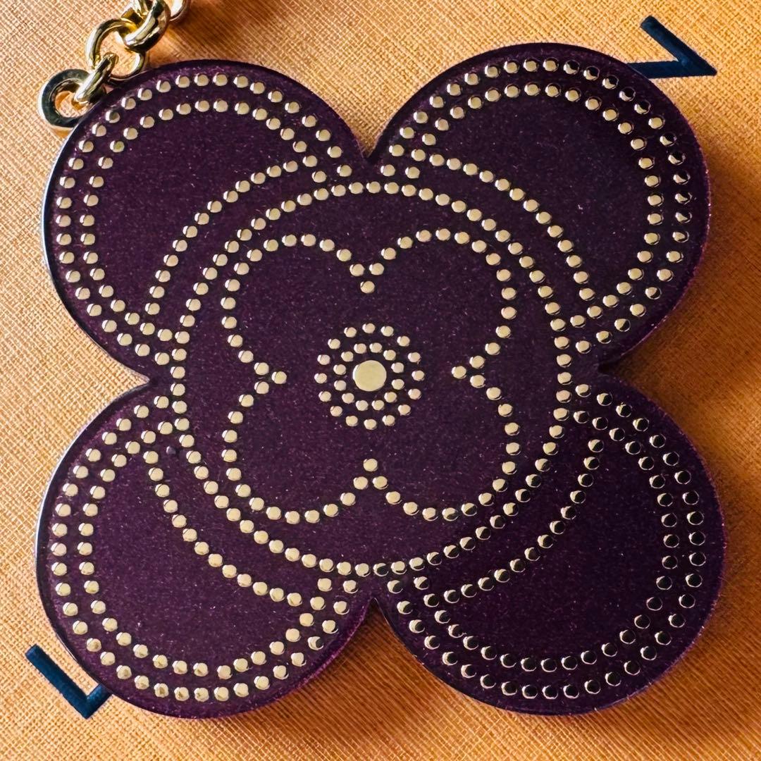 LOUIS VUITTON ステップリー モノグラムフラワー キーホルダー極美