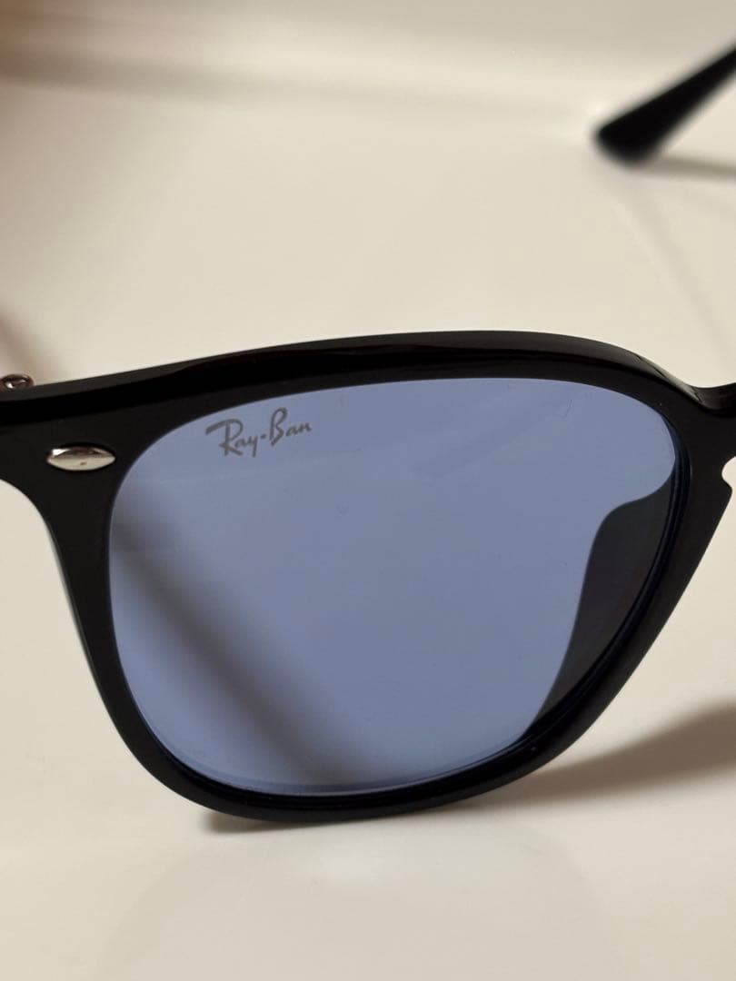 ★ほぼ未使用★RB 4258-F 601/80★ RayBan★レイバン★