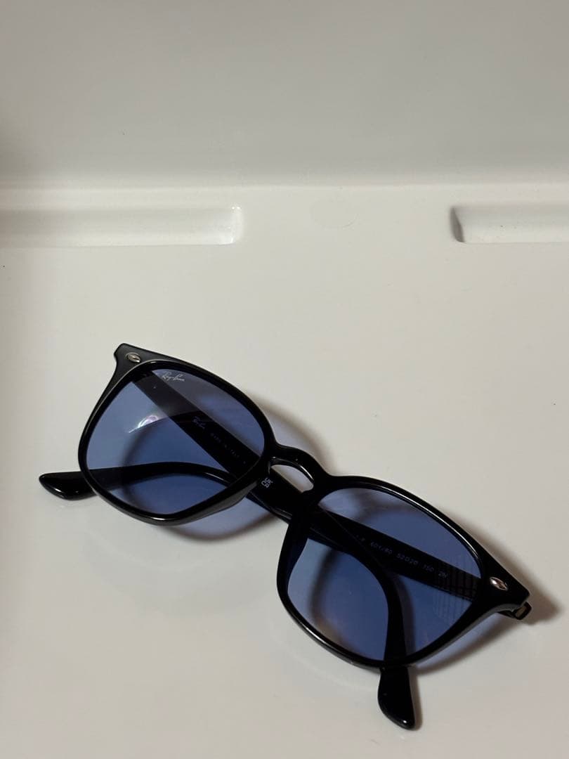 ★ほぼ未使用★RB 4258-F 601/80★ RayBan★レイバン★