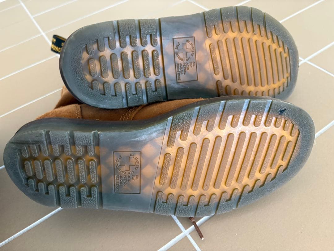 Dr. Martens スエードワークブーツ ベージュ　サイズ8