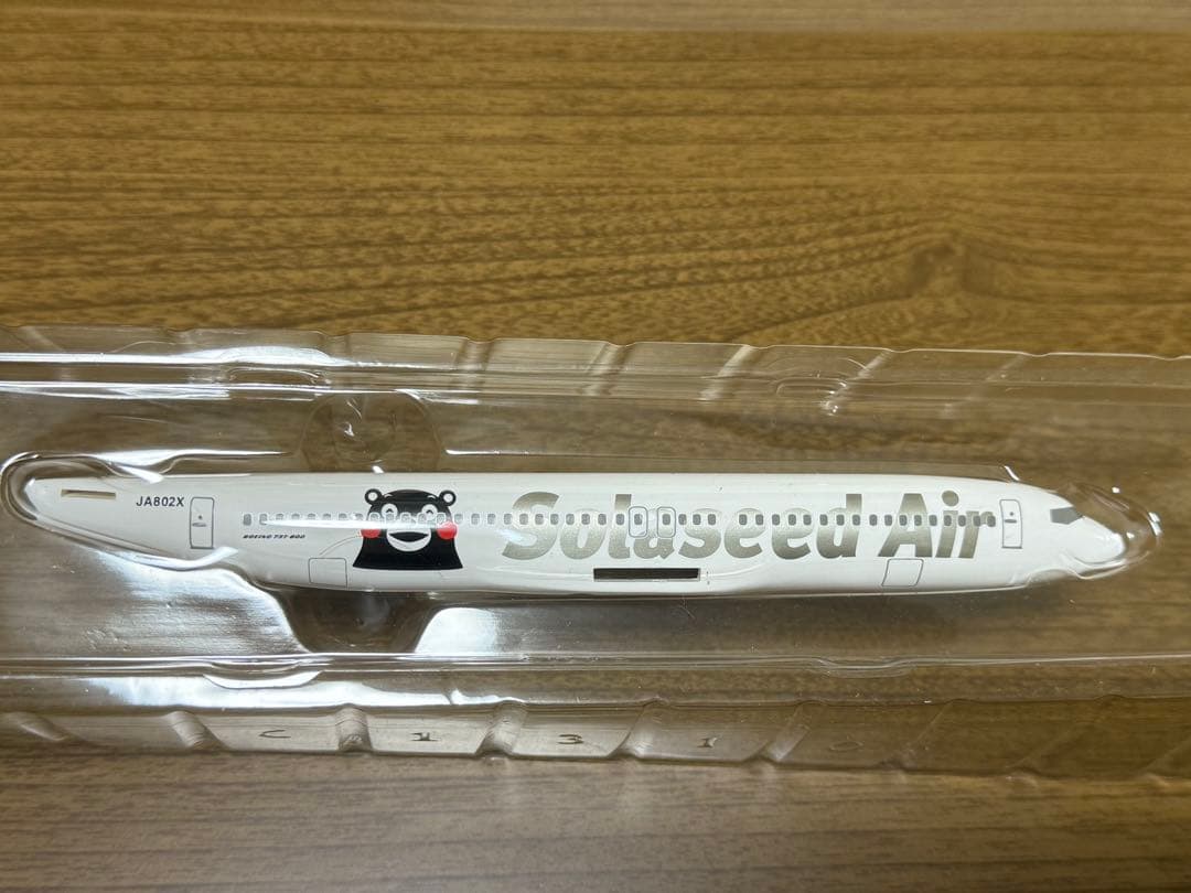 ホーガン　1/200 ソラシドエア B737-800 くまモン