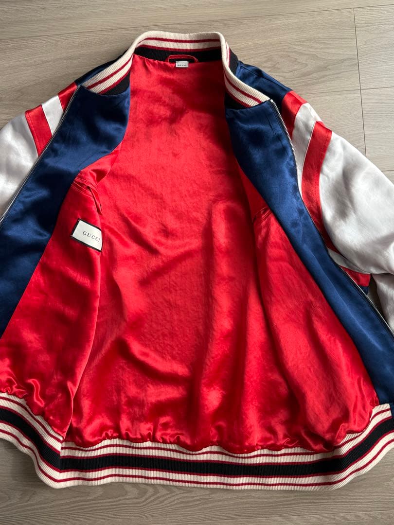 GUCCI スタジャン ネイビー ホワイト レッド